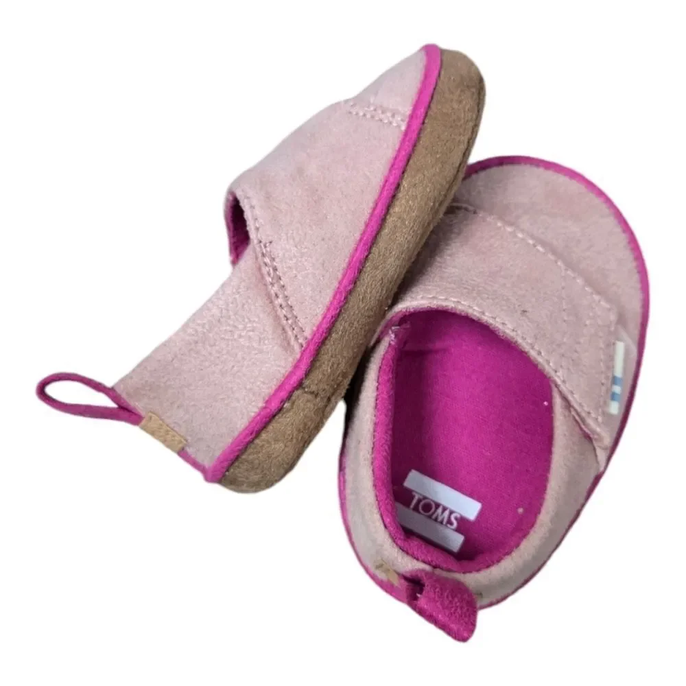 Baby Toms Pink MicroSuede Tiny Pinto Layette Alpargata Crib Shoe Girls Slip-On 2